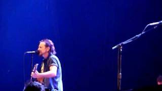 preview picture of video 'Pearl Jam - Just Breathe @ Rock Werchter, 04-07-'10'