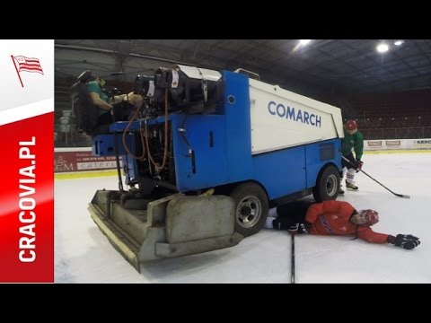 Mannequin Challenge hokeistów Comarch Cracovii