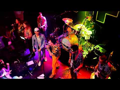 Soakywet, La Bamba, Kroepoek Fabriek Vlaardingen