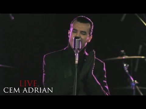 Cem Adrian - Dün Gece Bir Rüya Gördüm Anne (Live)