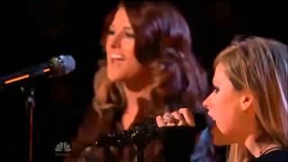Avril Lavigne &amp; Cassadee Pope  - I&#39;m With You - Final The Voice