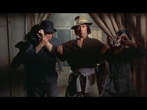 Kung Fu: Caine vs 2 Martial Artists