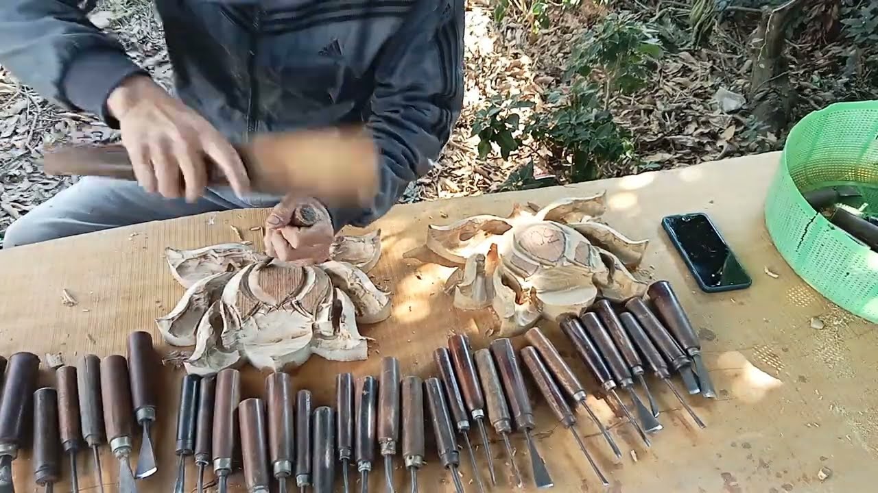 Carving a log into a beautiful lotus flower #woodworking #diy