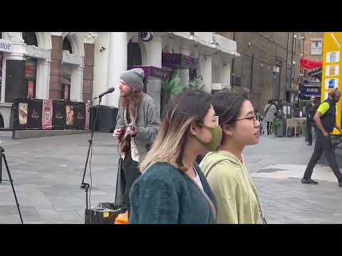 Chasing Cars Amazing Cover Leicester Square London 19/4/23