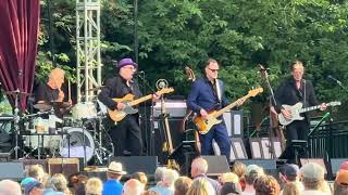 Man Out of Time - Elvis Costello Live at The Woodland Park Zoo in Seattle, Washington 6/12/2025
