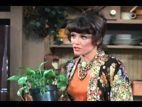 RHODA S02E17   Attack on Mr  Right
