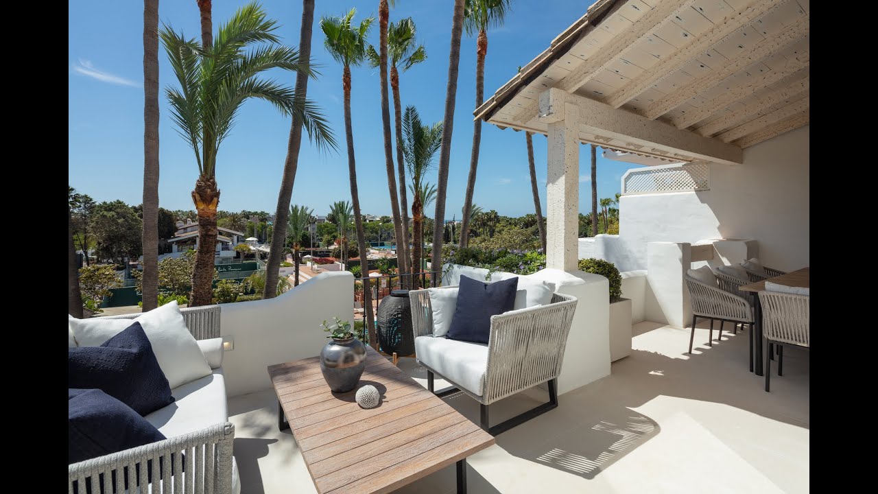 Penthouse en duplex avec équipements de luxe à Marina de Puente Romano, Marbella Golden Mile