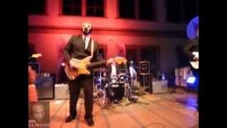 Los Straitjackets - Perfidia - Surfer Joe Festival