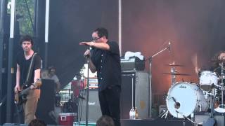 The Hold Steady perform "Wait a While"