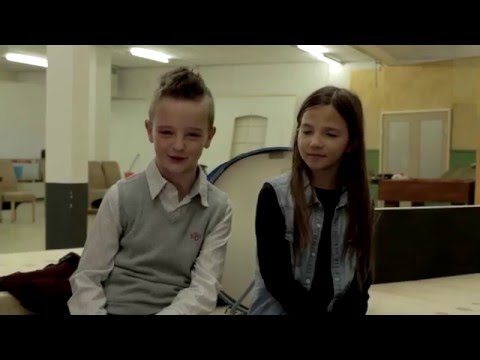 Vanja en Niels zijn de knuffelacteurs in PLAT!