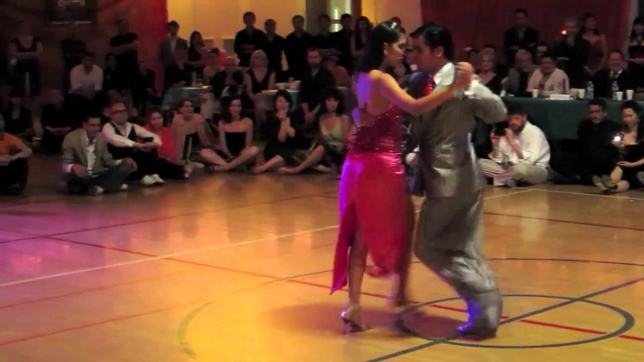 Sebastián Achaval & Roxana Suarez SMITH 2011 Tango Festival (2 vals)