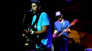 Mat. McHugh - Go Don't Stop/Is This Love (Live Rio de Janeiro 4/12/12)