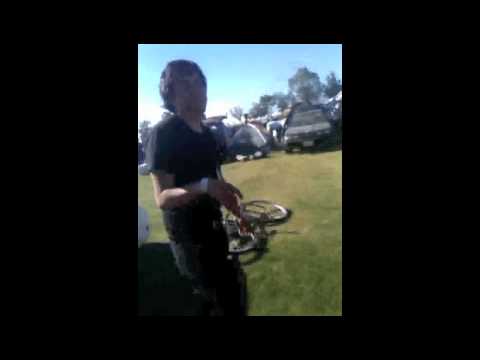 guy tripping out @ coachella 2010