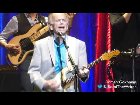 Brian Wilson, "Little Honda" - San Francisco - Oct. 13, 2016