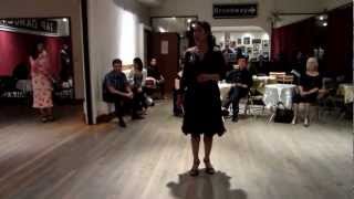 Tango Lesson: Introduction to The Close-Embrace Turning Leg-Wrap