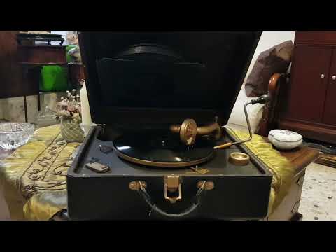 Charmaine, Waltz -  B.F. Goodrich Silvertown Cord Orchestra 1927