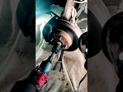 Finger Tight Axle Nut! #tool #snapontools #diy #mechanictools #automobile #garage #shorts