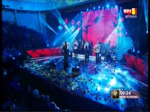 Tamburasi Gezme i Elena Risteska - Zemjo makedonska - spec. gosti na Cvetnici 2014