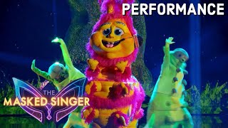 Caterpillar sings “Friends In Low Places” by Garth Brooks | THE MASKED SINGER | SEASON 6