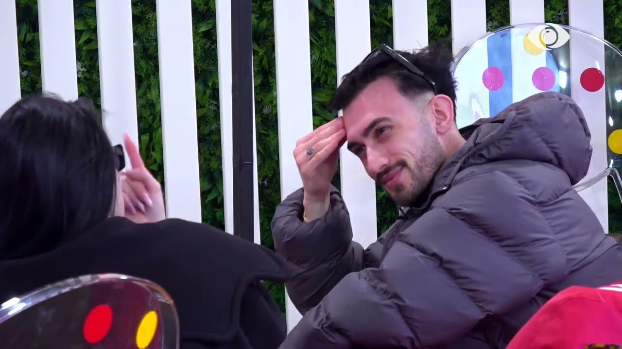 Mos mendo shumë/ Krusita përqafon Kristin