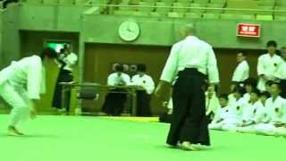preview picture of video '2014 Okayama Aikido Enbu - David Fulvio'