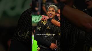 Black & Gold de corazón