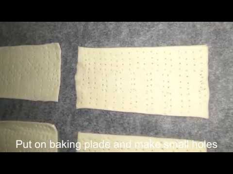 tompoes roomhoorn Dutch pastry