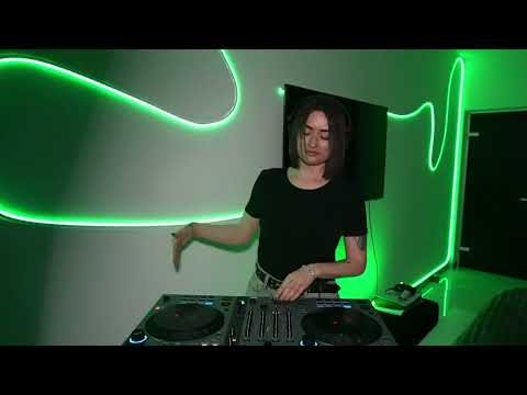 Menestralia Melodic Techno & Progressive House & Indie Dance Mix #31 [Room Mix]