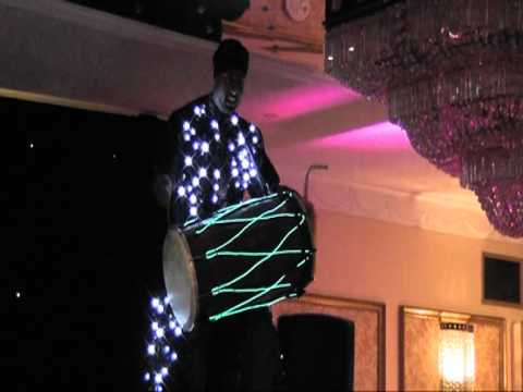 Harbz Paragon Dhol Academy alongside Harj & Tubbs Paragon Roadshow