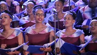 Umwami uruta abandi by Chorale de Kigali