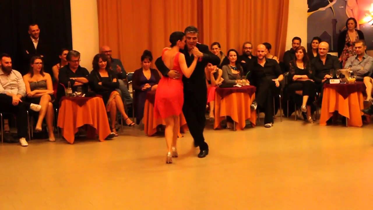 12/12/2015 Virginia Vasconi e Julio Balmaceda " a "La Reina" - Milonga
