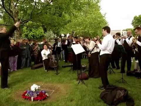 The Paragon Ragtime Orchesta plays Scott Joplin's 'Maple Leaf Rag'