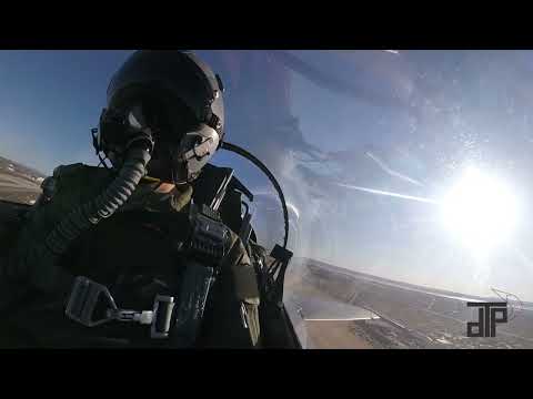 F-16 climbs 20,000 feet in less than 1 minute! F-16 Viper Unrestricted Climb over Edwards AFB