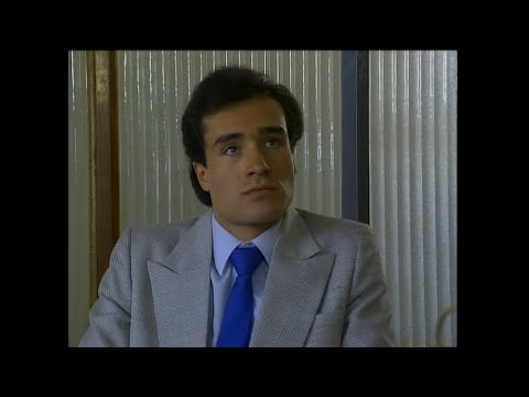 HORA MARCADA - LA PLUMA SABIA