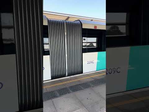 New DLR finally launched #london #train #newdlr #dlr