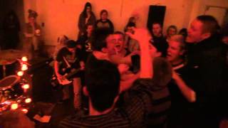 Maniac - Seeing Red (Minor Threat cover)