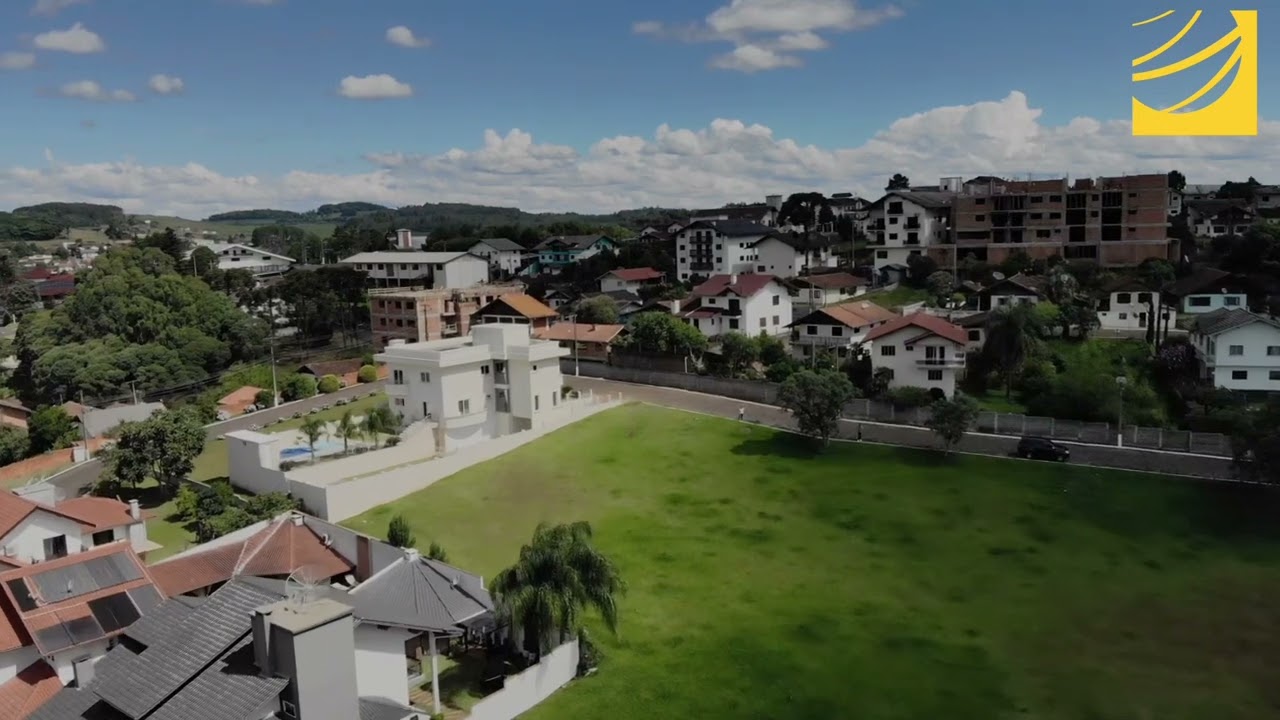 Terreno para Venda com 898,22m² no Condomínio Áustria Residencial!