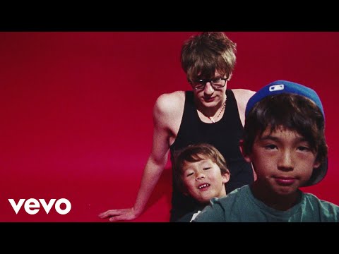 Malcolm Todd - Malcolm In The Middle (Official Visualizer)