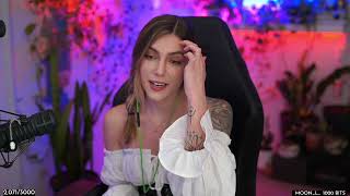 Marz Showing off her new Twitch Emotes