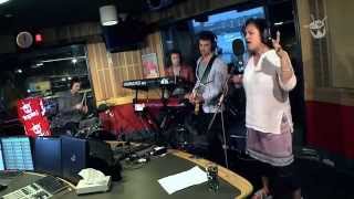 The Bamboos ft. Kylie Auldist - Lost (Live@Like A Version)