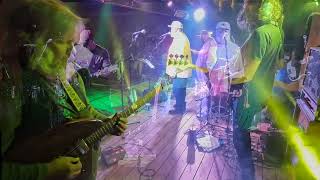 “Razor's Edge” LARRY Live from Dale, TX (11/08/2024)