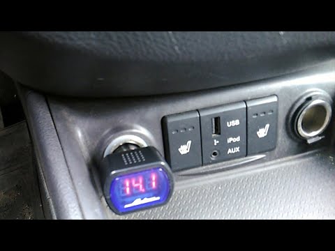 Вольтметр в автомобиль - чтобы всегда видеть заряд аккумулятора и работу генератора!