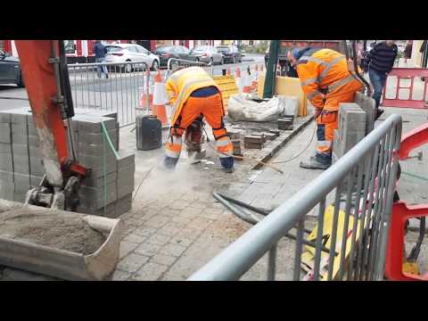 Bricking Shop Street, Westport. 17.11.2017