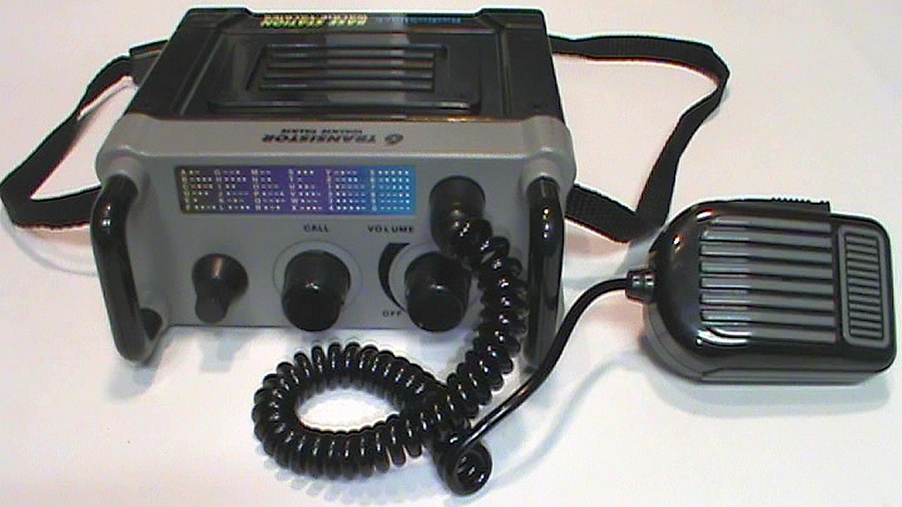 6-transistor walkie-talkie BS (base station) - 49 MHz's last gasp