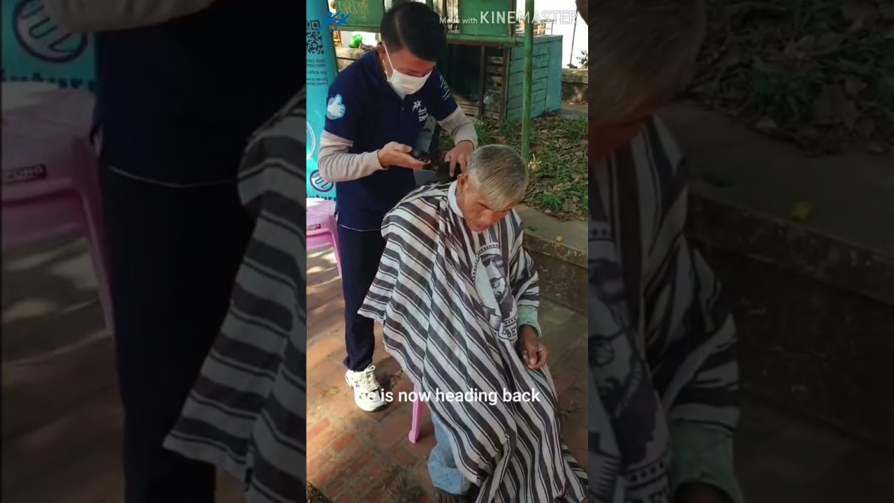 Mobile Snapshots Part 82 - Haircuts for all!