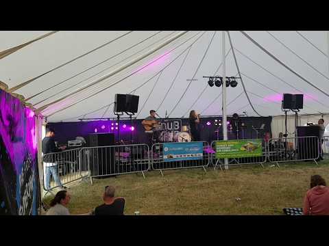 Little Giants at Vdub At The Pub 2017