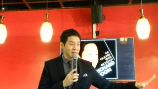 Richard Poon releases new album &quot;The Crooner Sings Bacharach&quot;