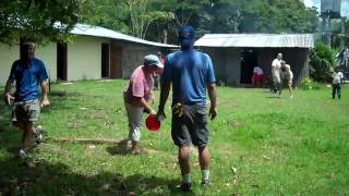 preview picture of video 'Frisbie play near Upala Costa Rica'