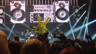 [FANCAM] CHECK ON - B.A.P LIVE ON EARTH 2014 DÜSSELDORF GERMANY 140503