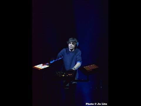 [Live-Act] : aLIVE - Franck de Villeneuve